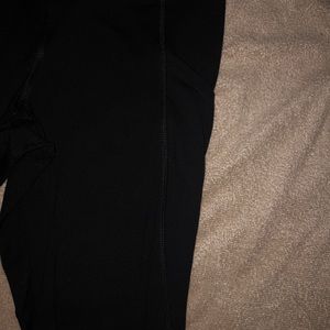 HIGH WAISTED LEGGING WITH SIDE POCKET